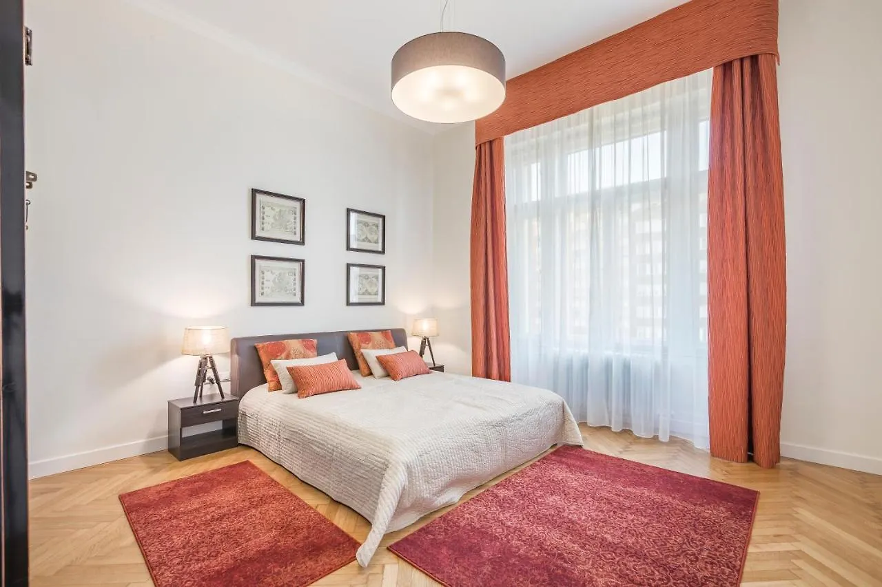Modernized Unique Huge Central Apartment On 135Sqm Budapeszt 0*,  Węgry