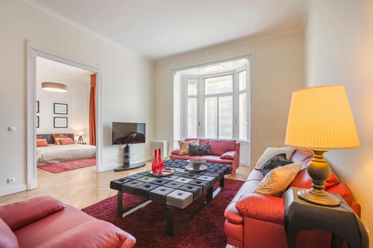 Modernized Unique Huge Central Apartment On 135Sqm Budapeszt Węgry